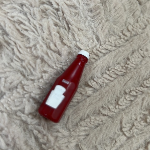 Heinz ketchup miniature bottle pin - Picture 12 of 16
